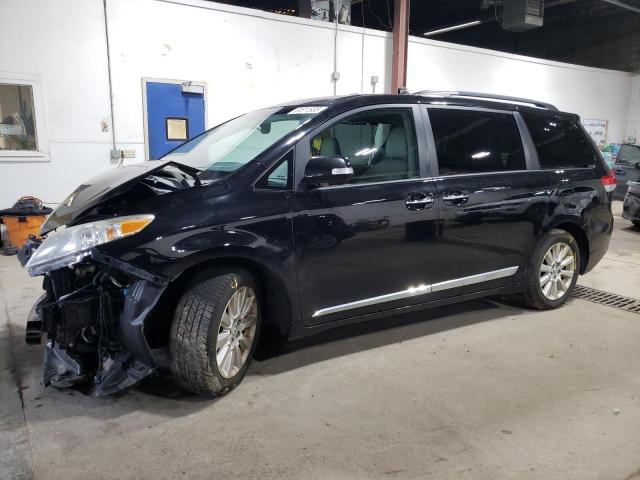 2013 TOYOTA SIENNA XLE, 