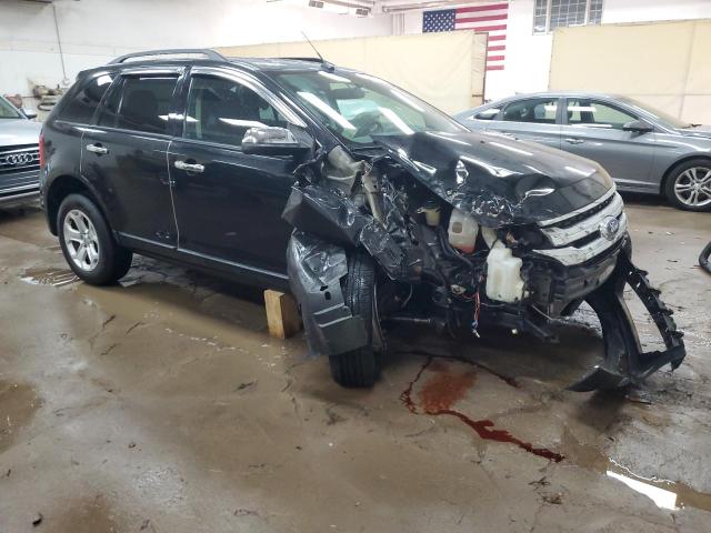 2FMDK4GC5DBE17245 - 2013 FORD EDGE SE BLACK photo 4