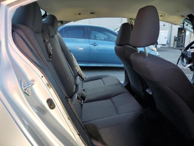 5YFB4MDE4SP260128 - 2025 TOYOTA COROLLA LE 银色 照片 10