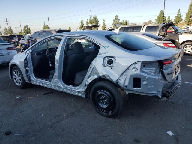 5YFB4MDE4SP260128 - 2025 TOYOTA COROLLA LE 银色 照片 2