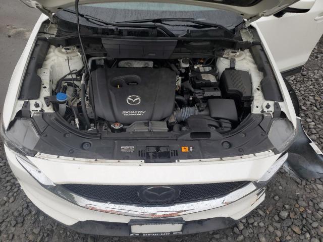 JM3KFBCM7J0450111 - 2018 MAZDA CX-5 TOURING أبيض صورة 12