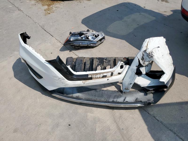 KNMAT2MT5KP540305 - 2019 NISSAN ROGUE S თეთრი ფოტო 13