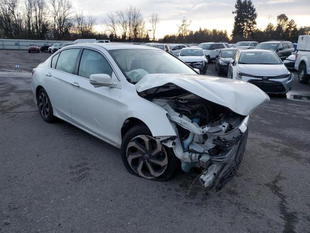 1HGCR3F85HA003047 - 2017 HONDA ACCORD EXL WHITE photo 4