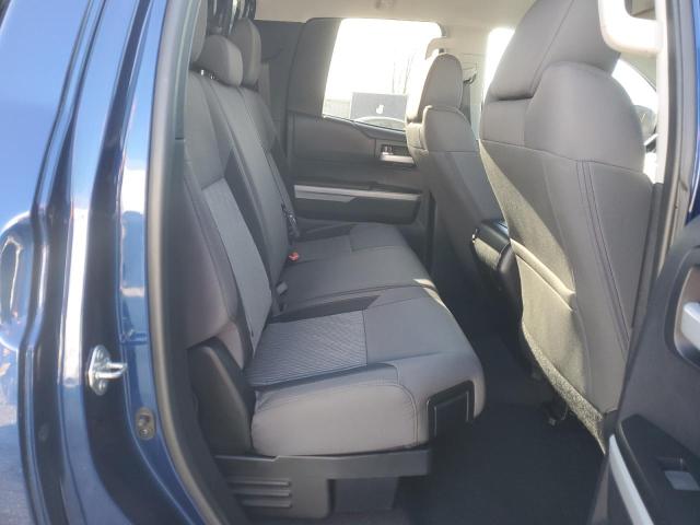 5TFUW5F10FX479811 - 2015 TOYOTA TUNDRA DOUBLE CAB SR/SR5 BLUE photo 10