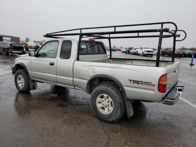 4TASN92N2YZ625574 - 2000 TOYOTA TACOMA XTRACAB PRERUNNER ვერცხლისფერი ფოტო 2