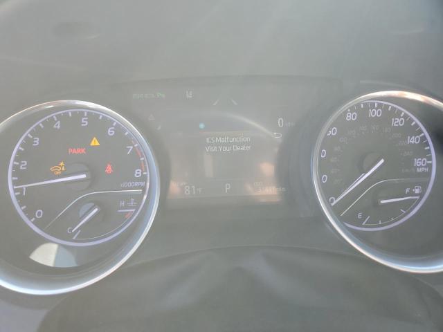 4T1BZ1HK0JU012147 - 2018 TOYOTA CAMRY XSE SILVER photo 9