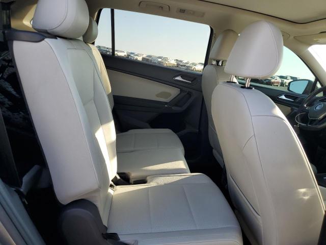 3VV3B7AX0JM211825 - 2018 VOLKSWAGEN TIGUAN SE Grau Foto 11