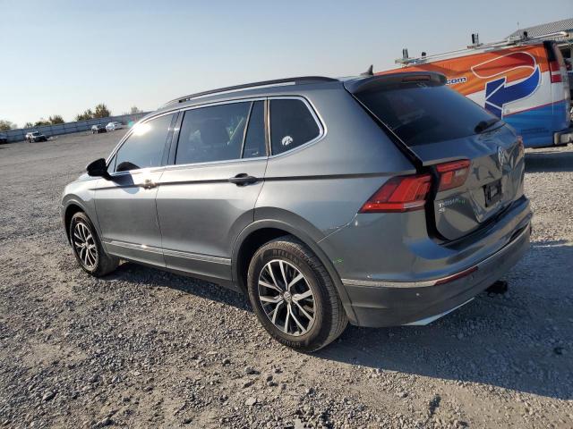 3VV3B7AX0JM211825 - 2018 VOLKSWAGEN TIGUAN SE Grau Foto 2