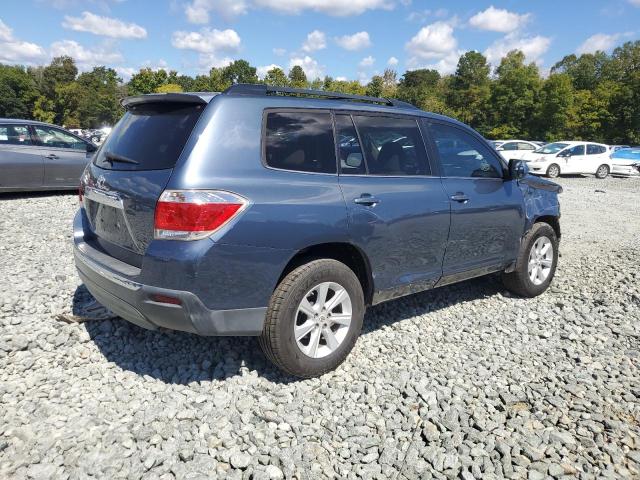 5TDZA3EH2CS029716 - 2012 TOYOTA HIGHLANDER BASE Сұр фото 3