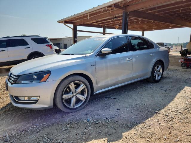 2015 VOLKSWAGEN PASSAT S, 
