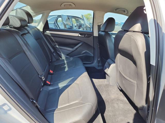 1VWAS7A35FC110031 - 2015 VOLKSWAGEN PASSAT S ვერცხლისფერი ფოტო 10