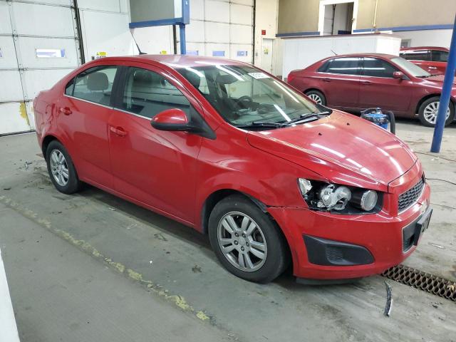 1G1JC5SGXD4229828 - 2013 CHEVROLET SONIC LT RED photo 4