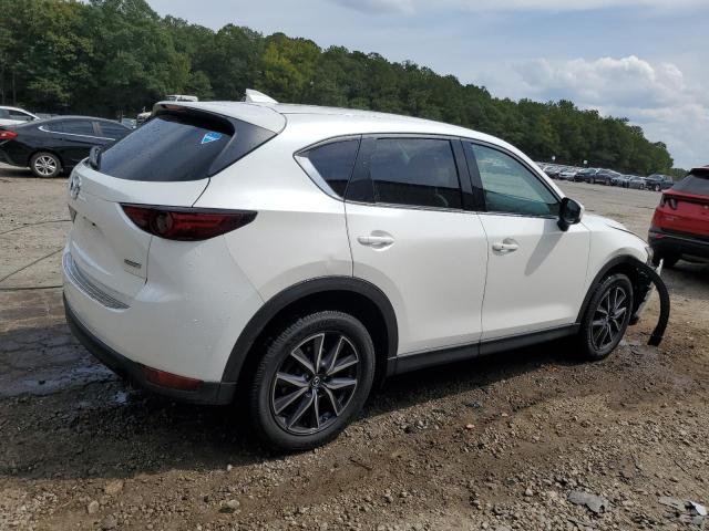 JM3KFADL9H0157126 - 2017 MAZDA CX-5 GRAND TOURING WHITE photo 3