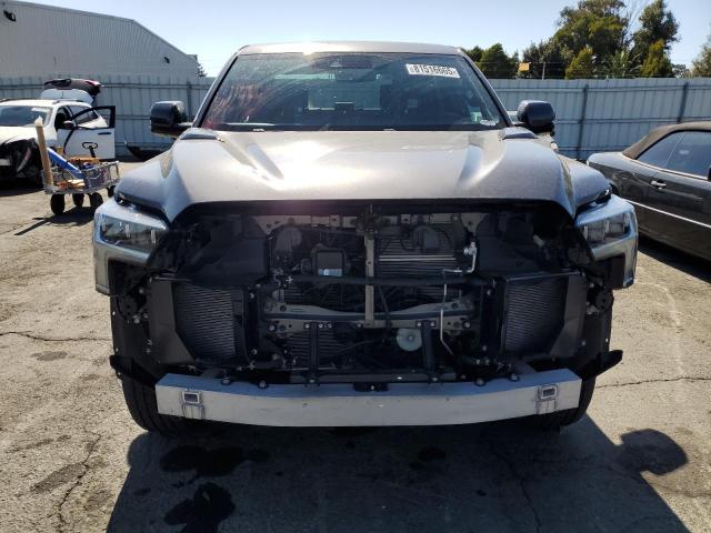 5TFNC5DB7RX040540 - 2024 TOYOTA TUNDRA CREWMAX PLATINUM Grau Foto 5
