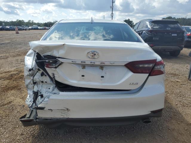 4T1F11AK8PU162020 - 2023 TOYOTA CAMRY XLE Սպիտակ լուսանկար 6