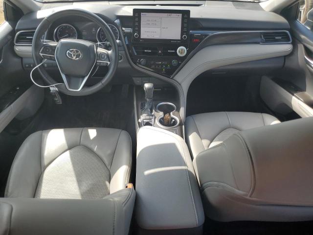 4T1F11AK8PU162020 - 2023 TOYOTA CAMRY XLE Սպիտակ լուսանկար 8