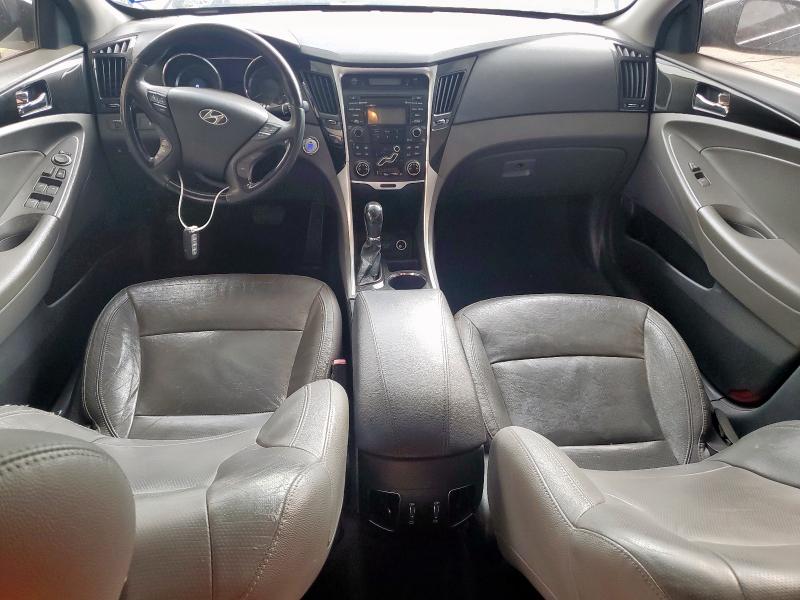 5NPEC4AC9CH387796 - 2012 HYUNDAI SONATA SE 蓝色 照片 8