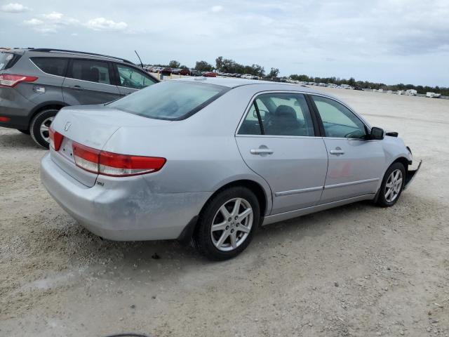 1HGCM66554A057643 - 2004 HONDA ACCORD EX SILVER photo 3