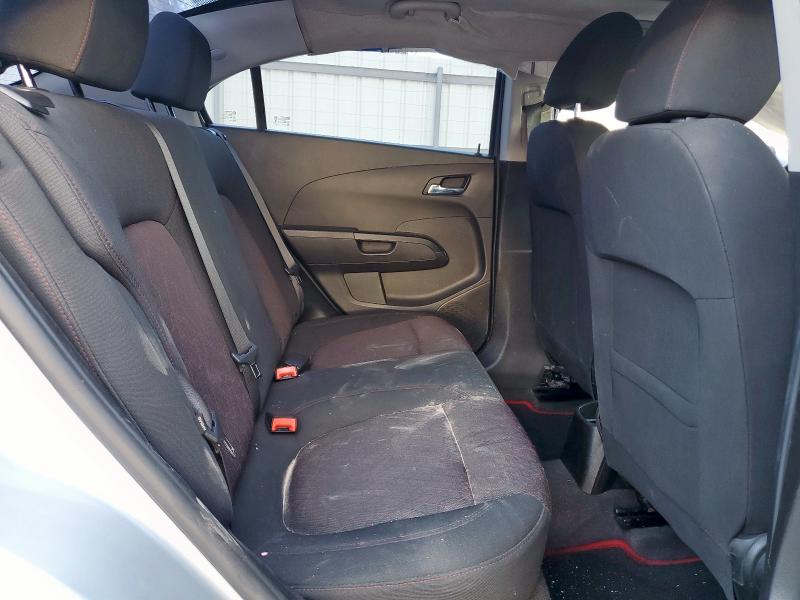 1G1JD5SB4J4133870 - 2018 CHEVROLET SONIC LT BLUE photo 10