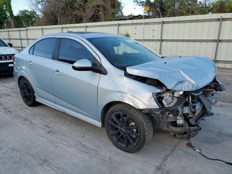 1G1JD5SB4J4133870 - 2018 CHEVROLET SONIC LT BLUE photo 4