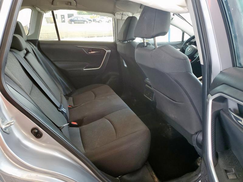 2T3W1RFV5NC192325 - 2022 TOYOTA RAV4 XLE SILVER photo 10