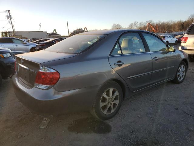 JTDBF30K950162369 - 2005 TOYOTA CAMRY LE GRAY photo 3