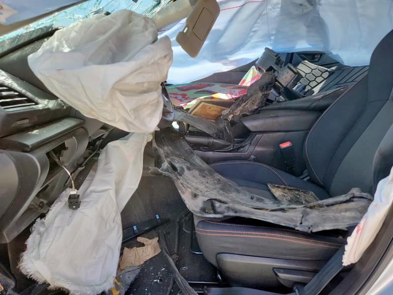 JF2GTACCXK8323317 - 2019 SUBARU CROSSTREK PREMIUM SILVER photo 7