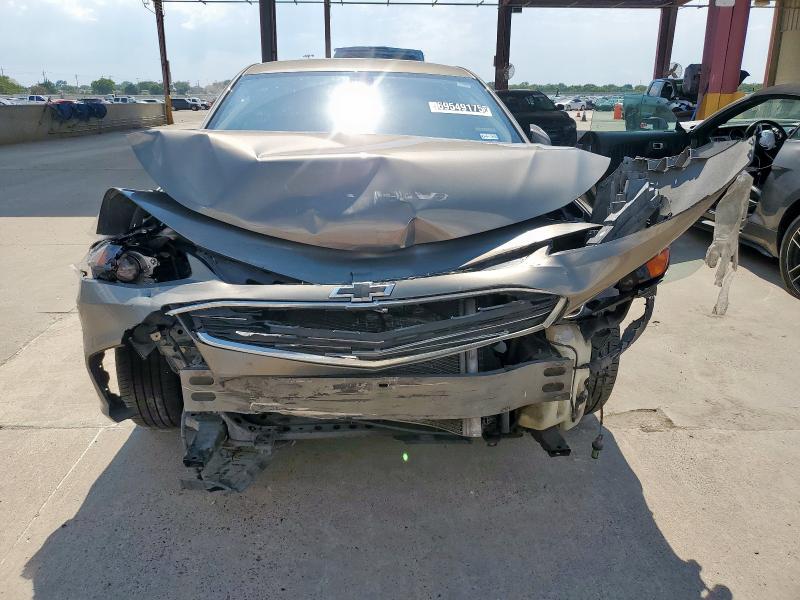 1G1ZD5ST1JF228693 - 2018 CHEVROLET MALIBU LT 灰色 照片 5