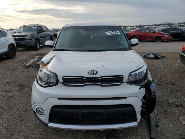 KNDJP3A50J7508392 - 2018 KIA SOUL + WHITE photo 5