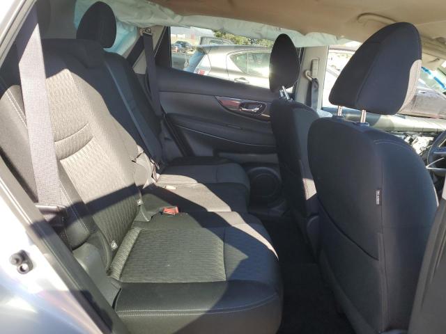 KNMAT2MT1KP549616 - 2019 NISSAN ROGUE S SILVER photo 11