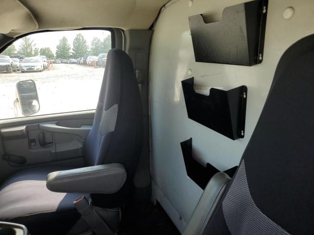 1GBHG31U351159070 - 2005 CHEVROLET EXPRESS G3 白色 照片 11