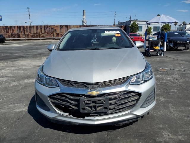 1G1BC5SMXK7152125 - 2019 CHEVROLET CRUZE LS SILVER photo 5