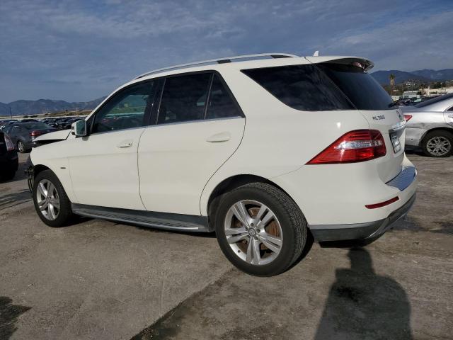 4JGDA5HB5CA059329 - 2012 MERCEDES-BENZ ML 350 4MATIC WHITE photo 2