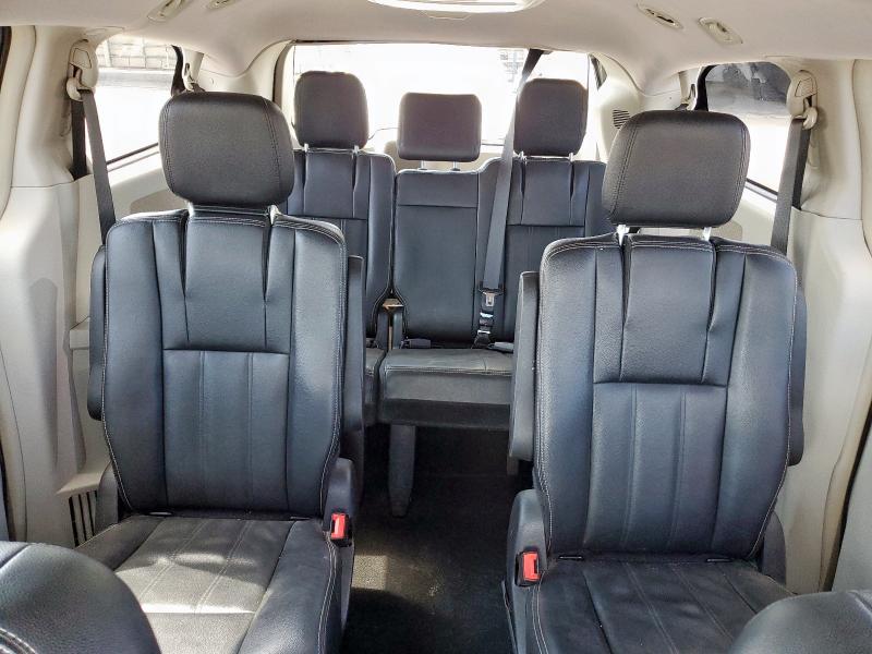 2C4RC1BGXGR156948 - 2016 CHRYSLER TOWN & COU TOURING SILVER photo 10