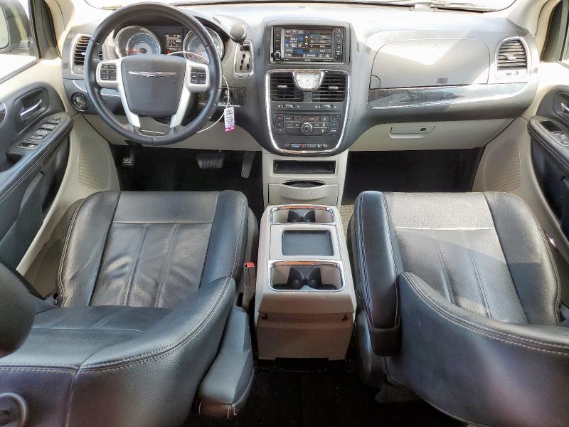 2C4RC1BGXGR156948 - 2016 CHRYSLER TOWN & COU TOURING SILVER photo 8