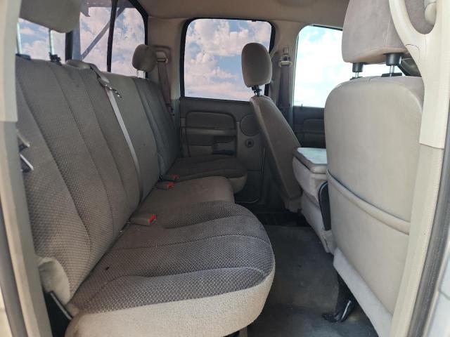 1D7HA18D04S723134 - 2004 DODGE RAM 1500 ST SILVER photo 10