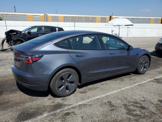 5YJ3E1EB1PF467700 - 2023 TESLA MODEL 3 GRAY photo 3