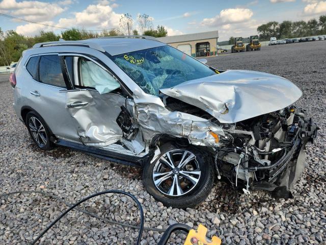 5N1AT2MV7JC743912 - 2018 NISSAN ROGUE S 银色 照片 4