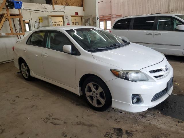2T1BU4EE7DC933611 - 2013 TOYOTA COROLLA BASE Белый фото 4
