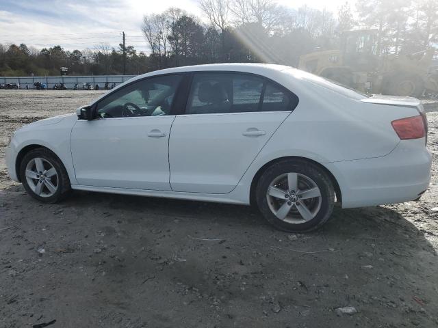 3VWLL7AJ3EM275397 - 2014 VOLKSWAGEN JETTA TDI WHITE photo 2