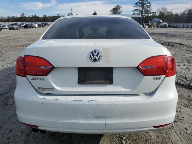 3VWLL7AJ3EM275397 - 2014 VOLKSWAGEN JETTA TDI WHITE photo 6