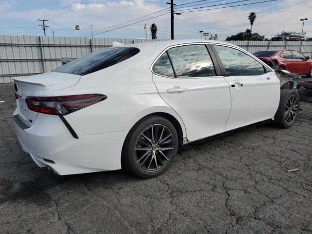 4T1G11AK0PU751518 - 2023 TOYOTA CAMRY SE NIGHT SHADE WHITE photo 3