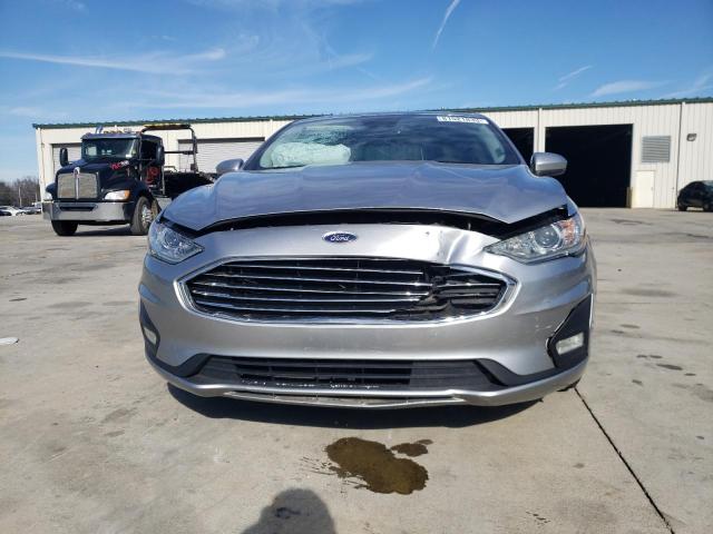 3FA6P0HD7LR184022 - 2020 FORD FUSION SE SILVER photo 5