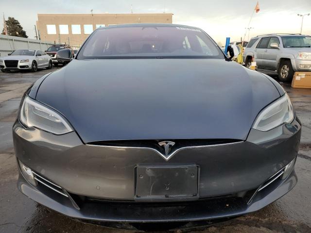 5YJSA1E25HF181874 - 2017 TESLA MODEL S GRAY photo 5