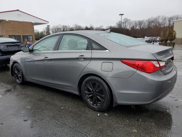 5NPEB4AC3DH566484 - 2013 HYUNDAI SONATA GLS GRAY photo 2