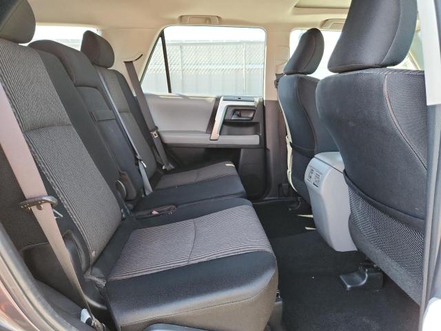 JTEBU5JR8B5036530 - 2011 TOYOTA 4RUNNER SR5 灰色 照片 11