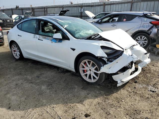 5YJ3E1EA1MF940403 - 2021 TESLA MODEL 3 WHITE photo 4