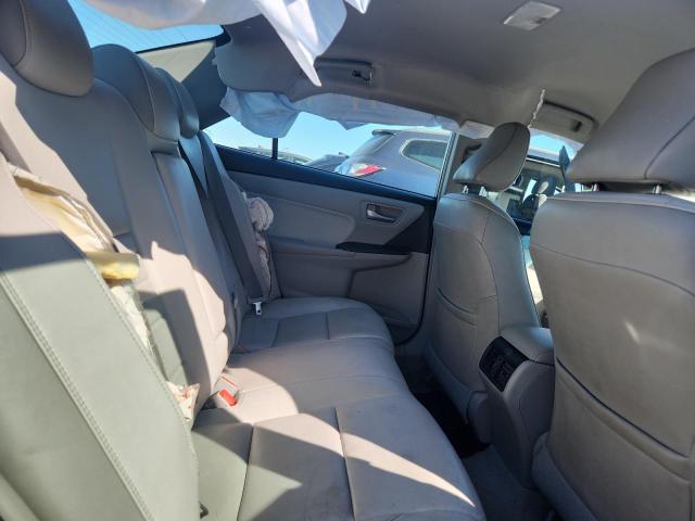 4T1BF1FK3FU907845 - 2015 TOYOTA CAMRY LE 银色 照片 10