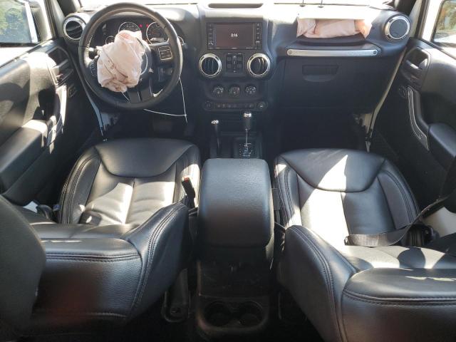 1C4HJWEG8HL734839 - 2017 JEEP WRANGLER U SAHARA WHITE photo 8