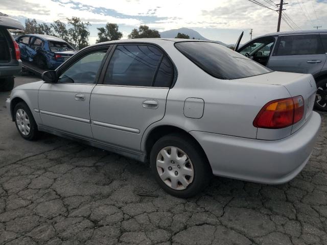 2HGEJ6613YH538108 - 2000 HONDA CIVIC BASE 银色 照片 2